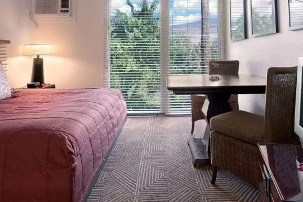 Aina Nalu Lahaina By Outrigger Aparthotel